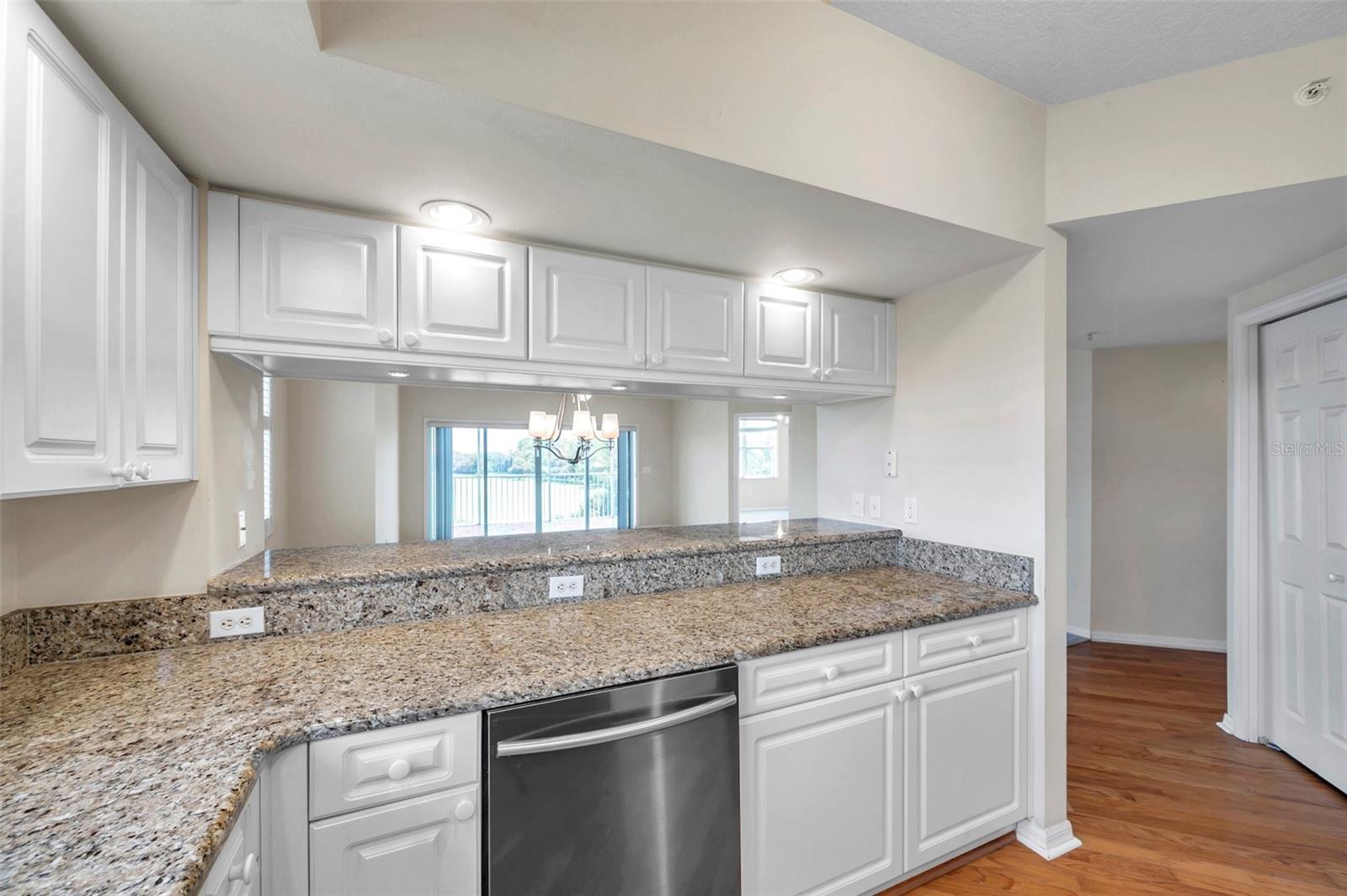 1200 COUNTRY CLUB DR #2301, LARGO, FL, 33771