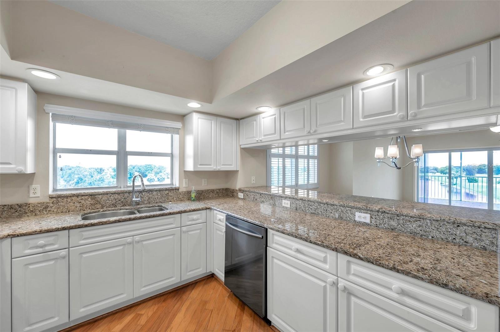 1200 COUNTRY CLUB DR #2301, LARGO, FL, 33771