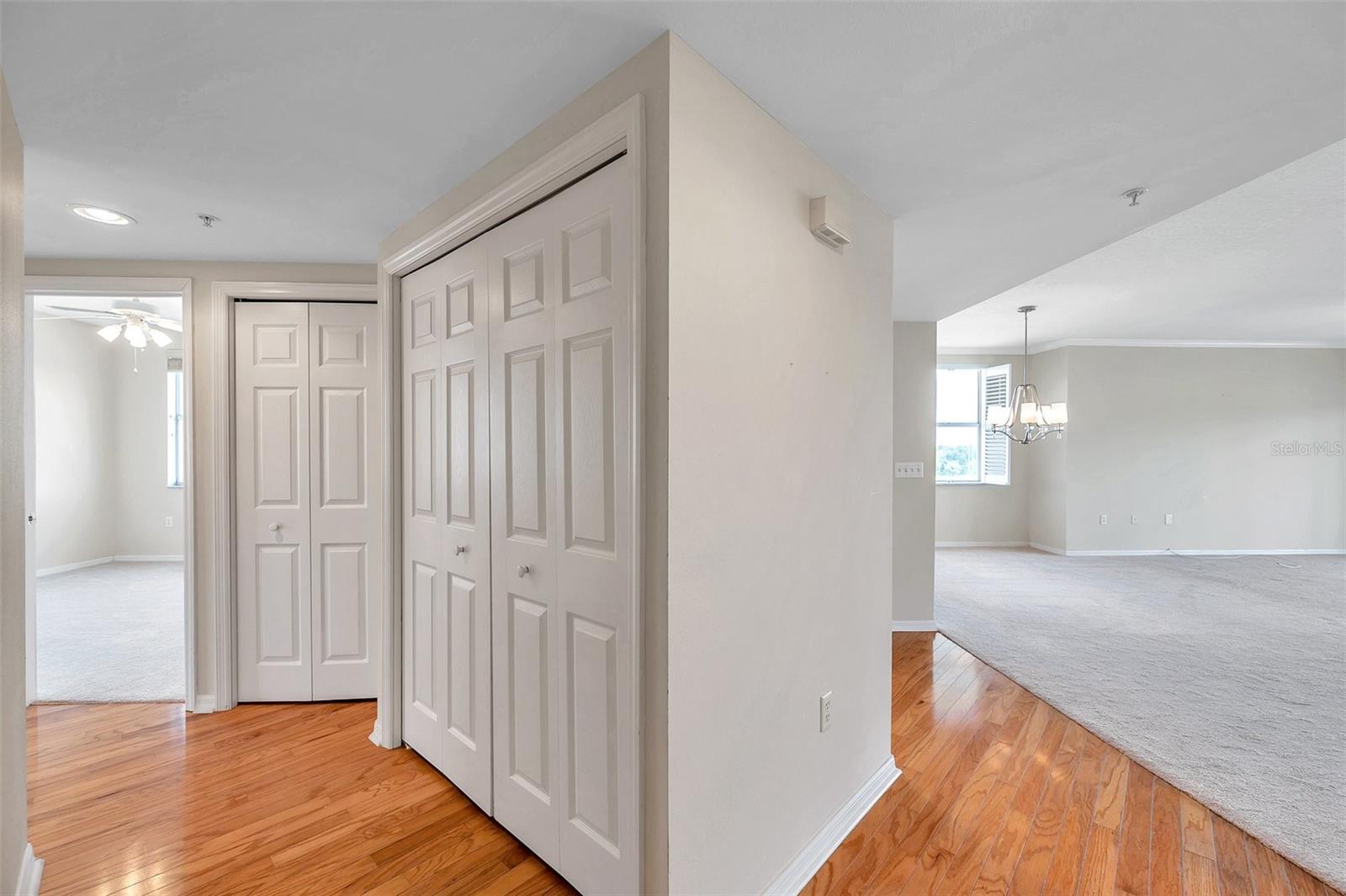 1200 COUNTRY CLUB DR #2301, LARGO, FL, 33771