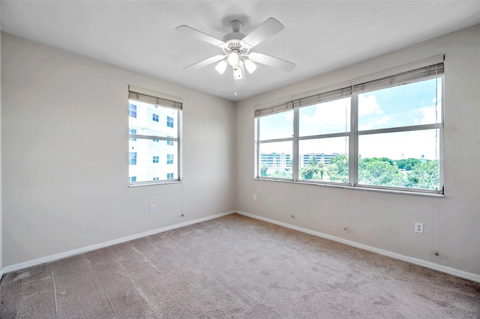1200 COUNTRY CLUB DR #2301, LARGO, FL, 33771