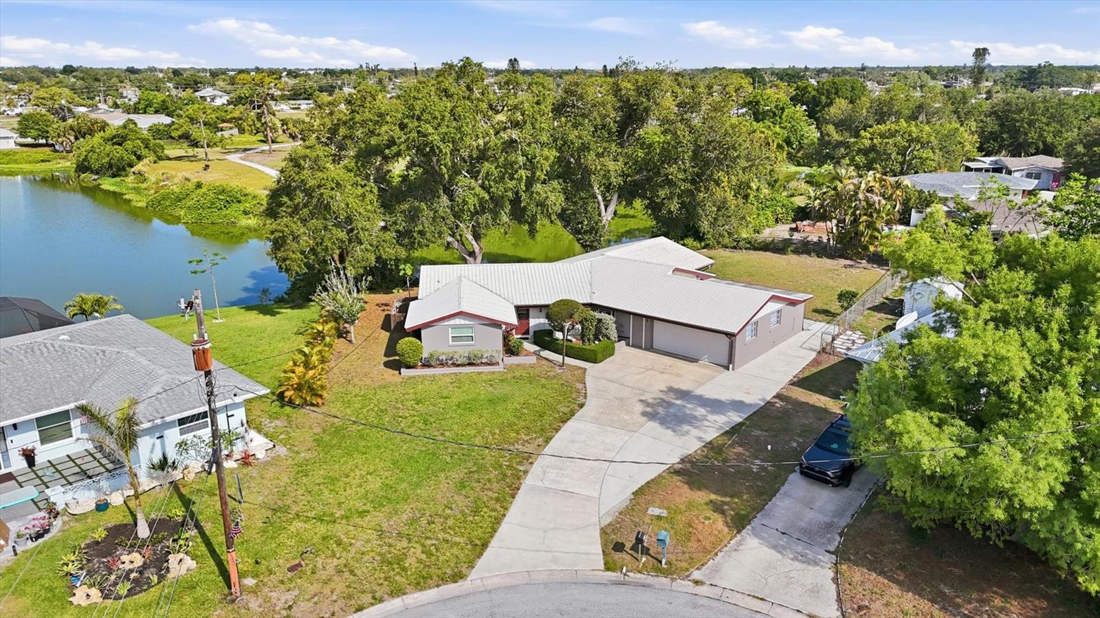 425 DRIFTWOOD RD, VENICE, FL, 34293