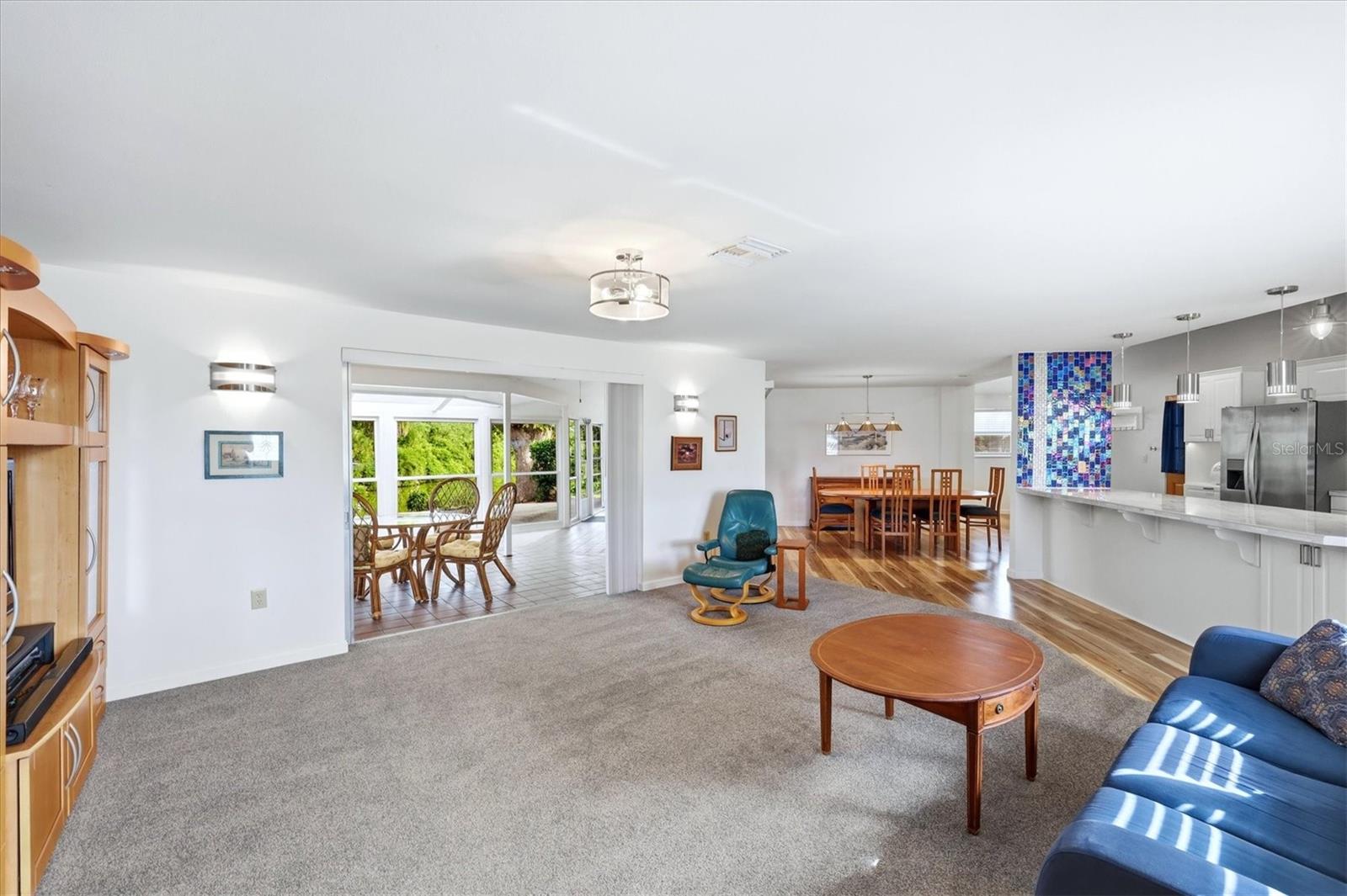 425 DRIFTWOOD RD, VENICE, FL, 34293