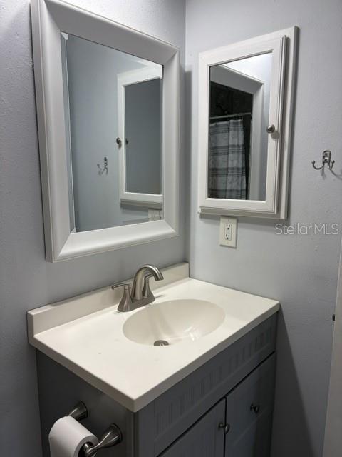 610 KIRKLAND CIR, DUNEDIN, FL, 34698