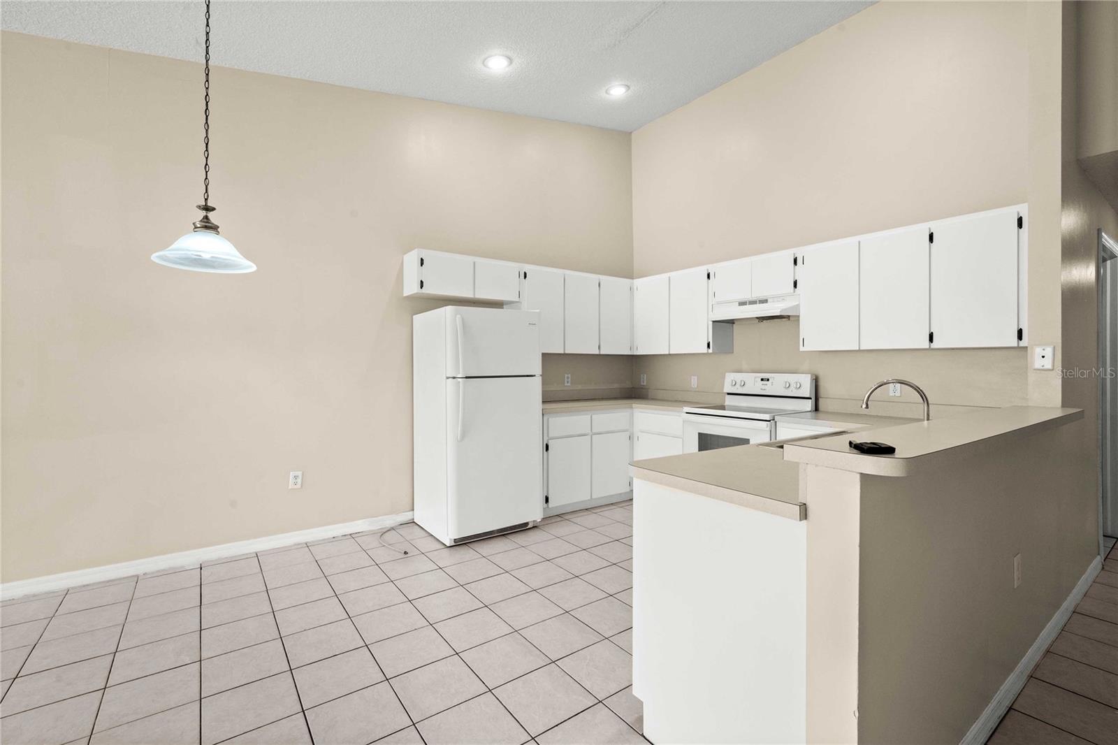 37139 GRASSY HILL LN, DADE CITY, FL, 33525