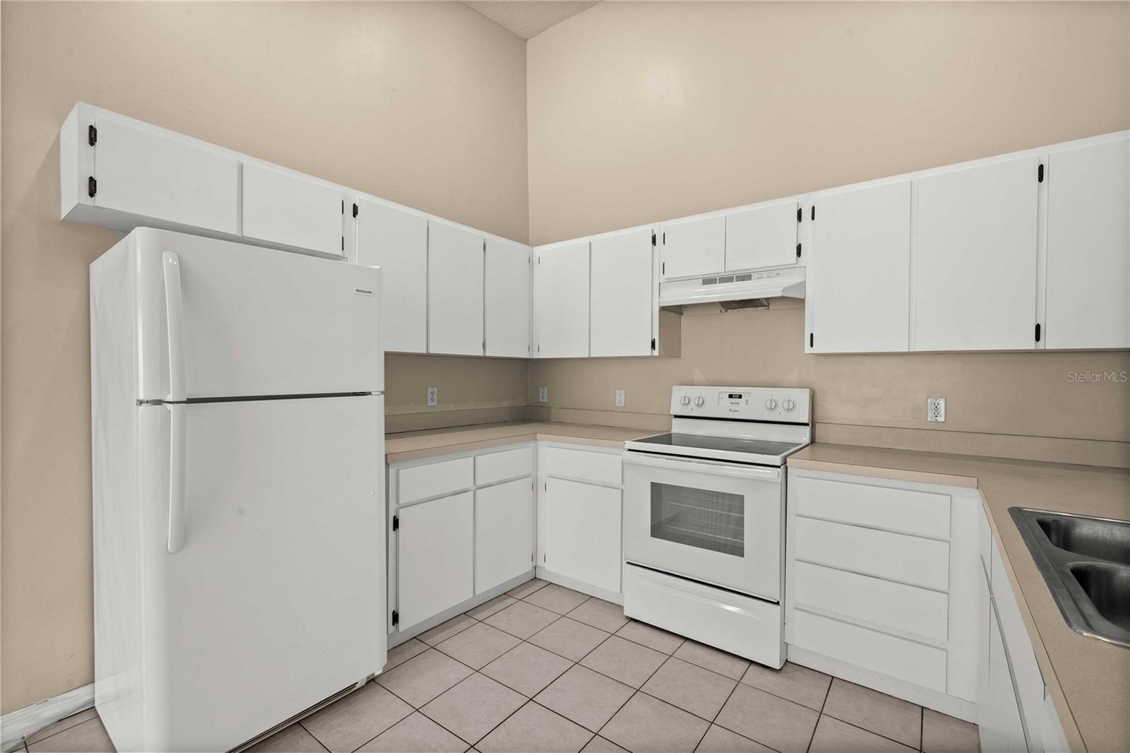37139 GRASSY HILL LN, DADE CITY, FL, 33525