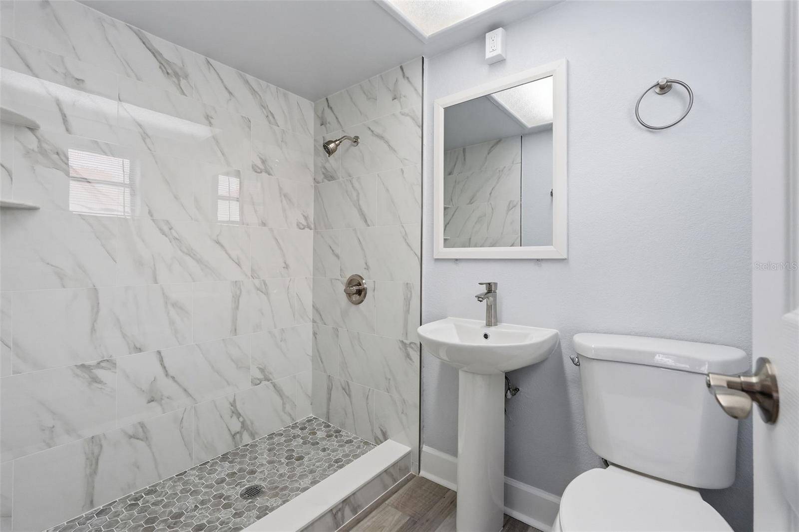 17880 GULF BLVD #2, ST PETERSBURG, FL, 33708