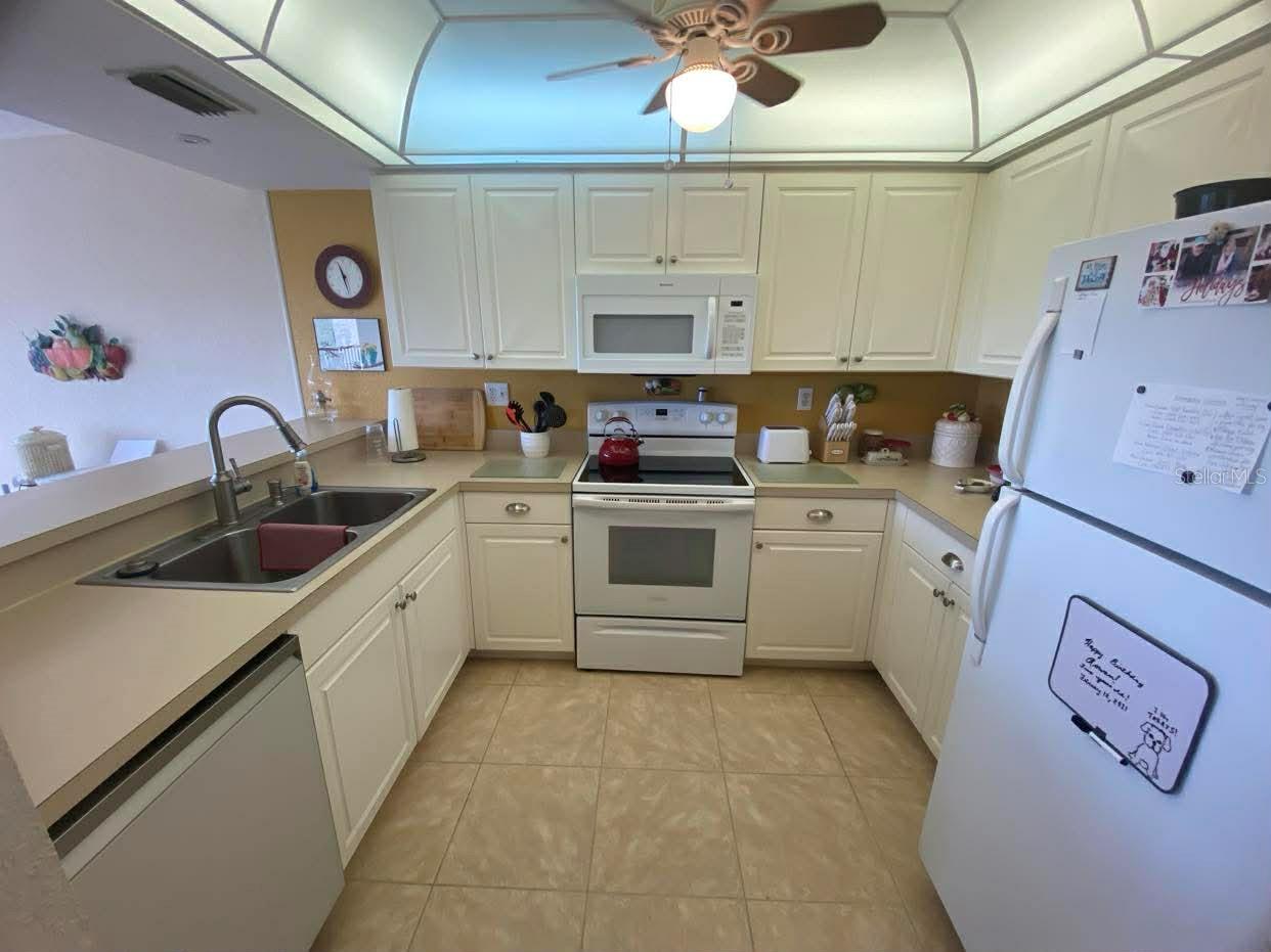 23465 HARBORVIEW RD #245, PUNTA GORDA, FL, 33980
