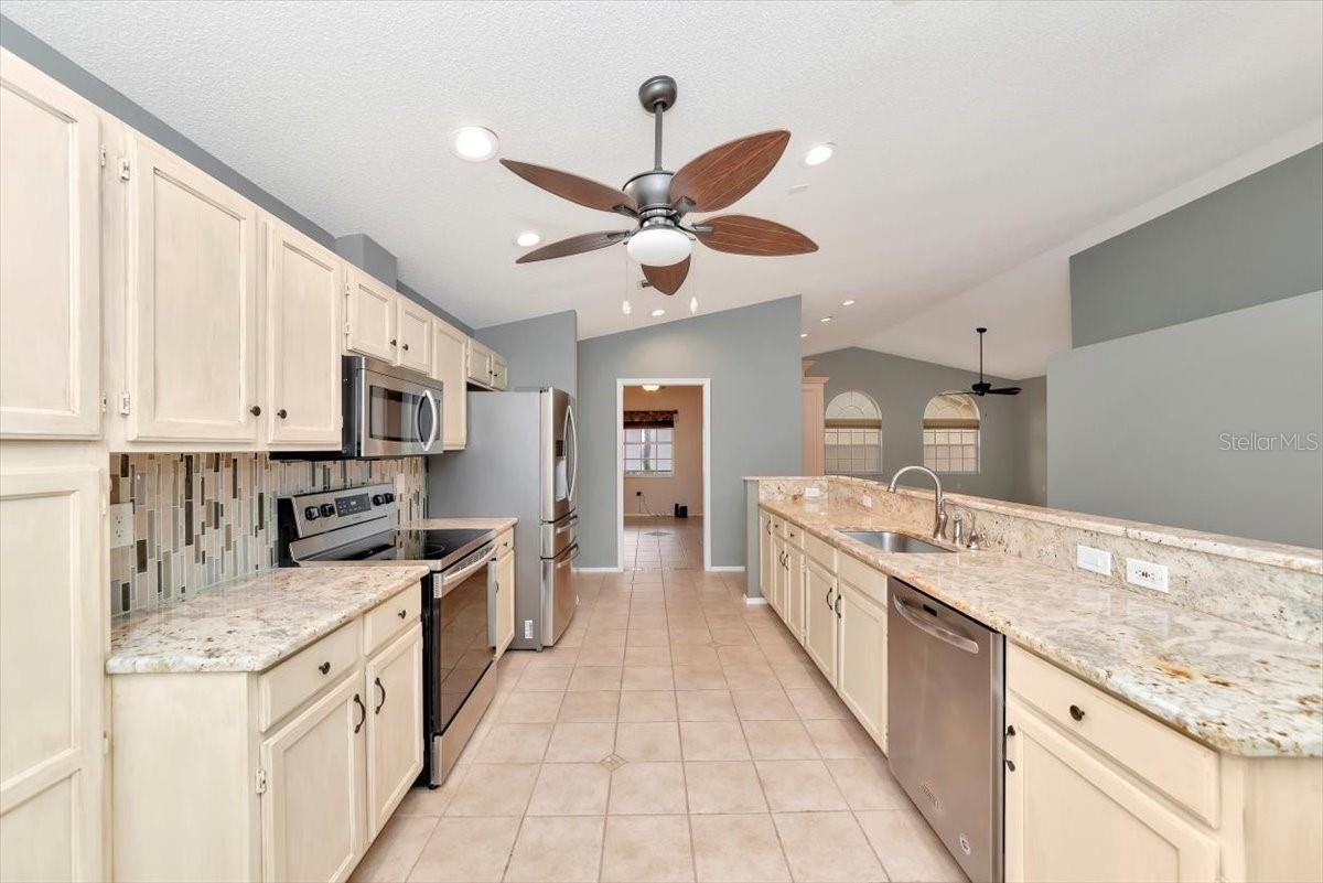4734 RAINTREE STREET CIR E, BRADENTON, FL, 34203