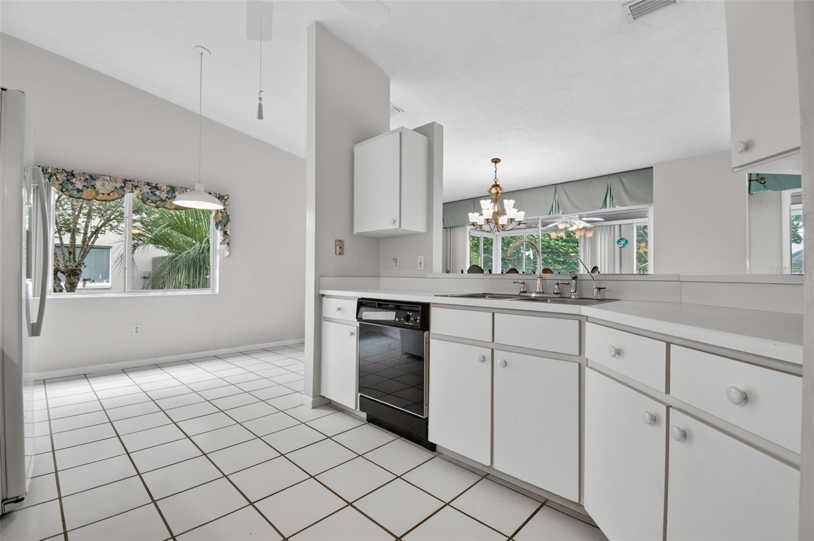 50 WESTOVER DR, PALM COAST, FL, 32164