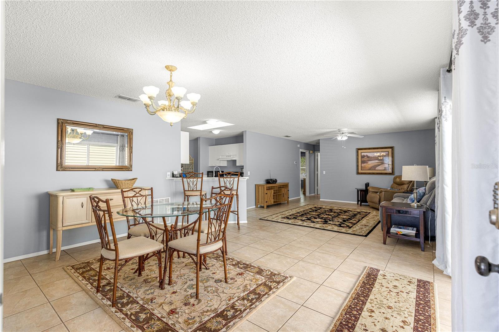 2140 ESTEVEZ DR, LADY LAKE, FL, 32159
