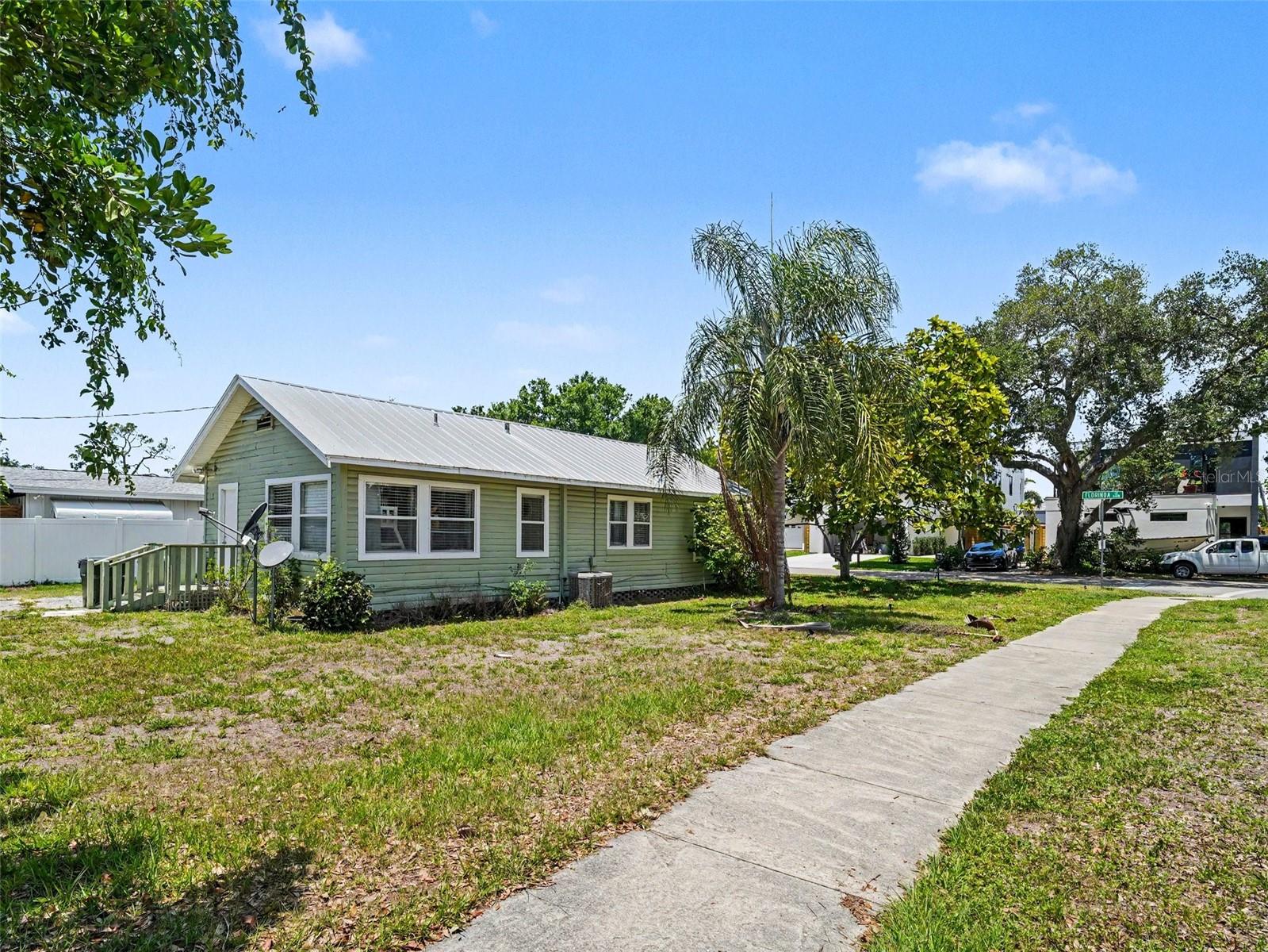 2222 FLORINDA ST, SARASOTA, FL, 34231
