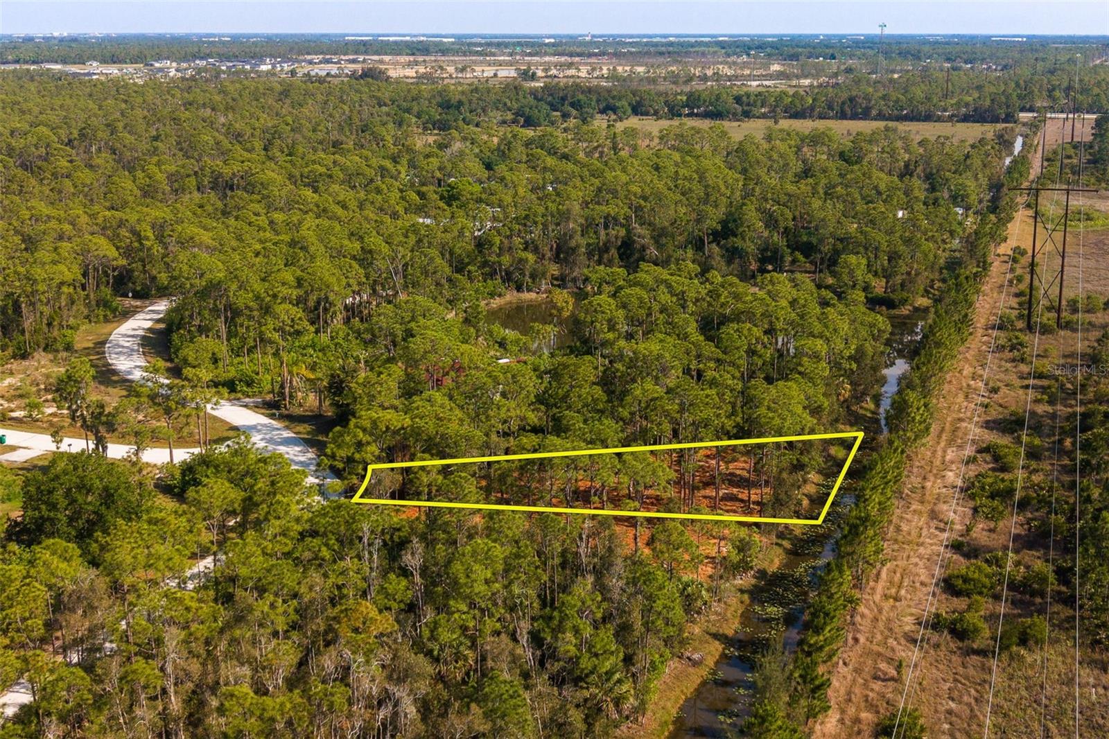 12422 CARAVAN DR, PUNTA GORDA, FL, 33955