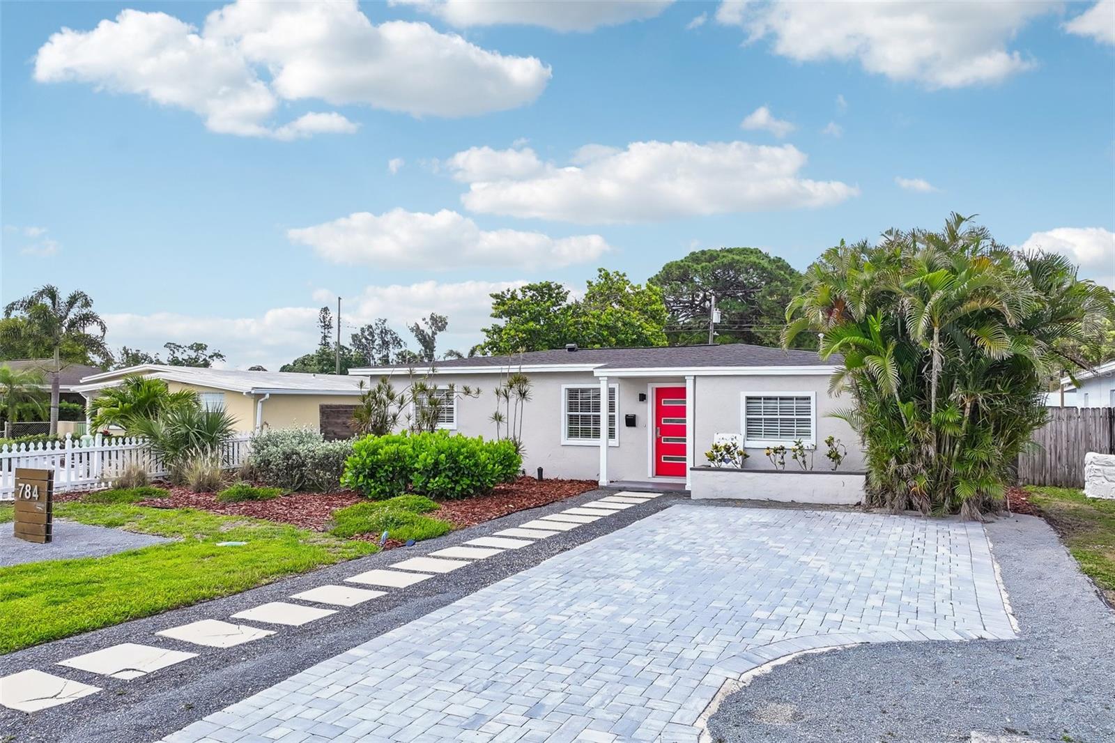 784 87TH AVE N, ST PETERSBURG, FL, 33702