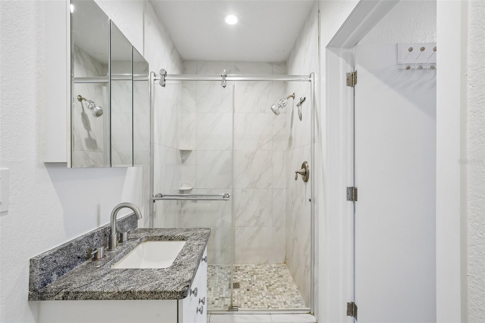 784 87TH AVE N, ST PETERSBURG, FL, 33702