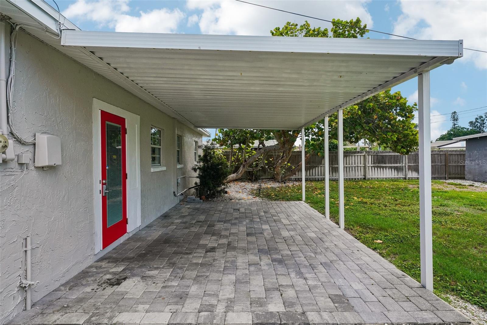 784 87TH AVE N, ST PETERSBURG, FL, 33702