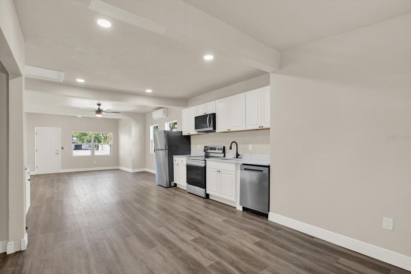 1621 7TH AVE N, ST PETERSBURG, FL, 33713