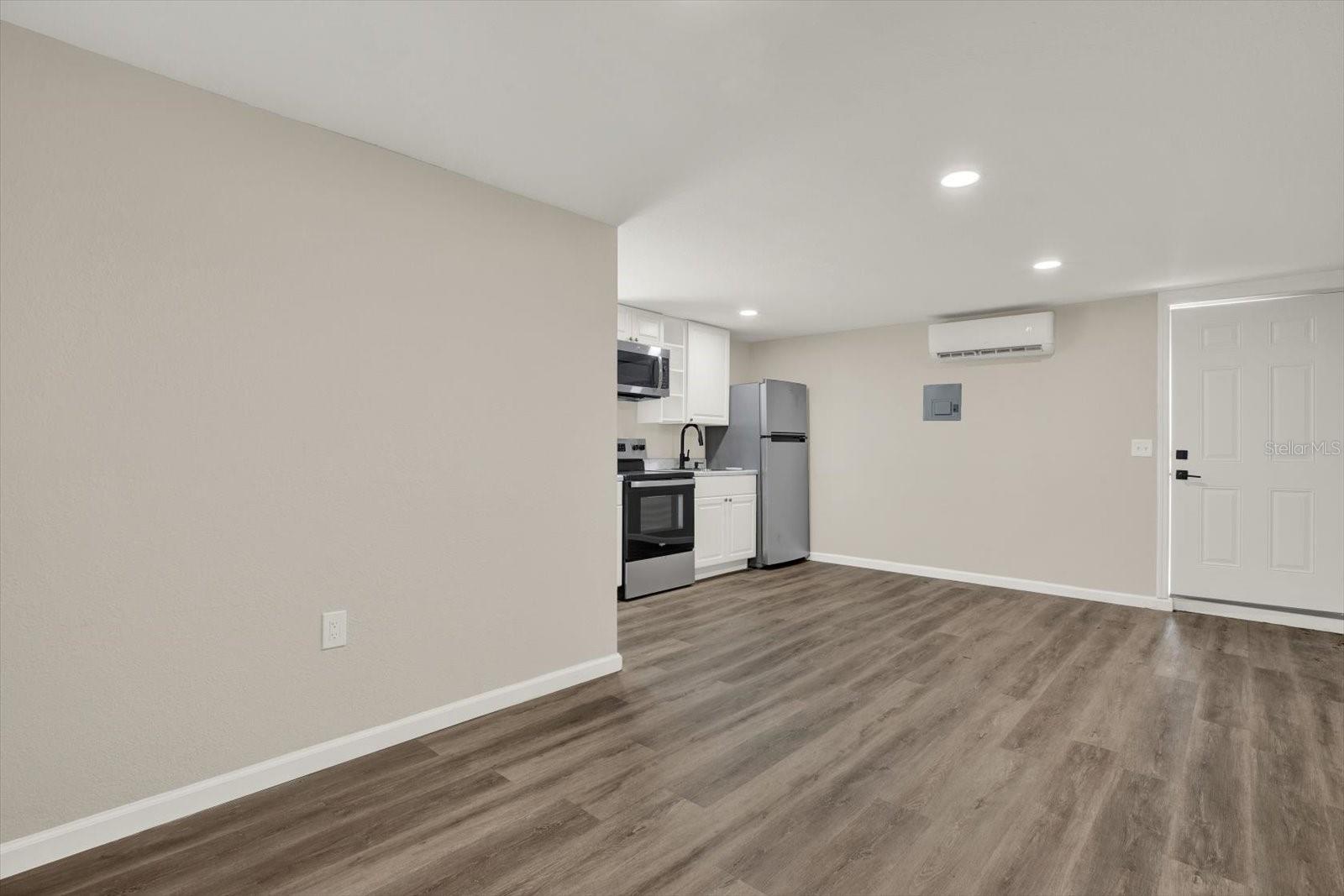 1621 7TH AVE N, ST PETERSBURG, FL, 33713
