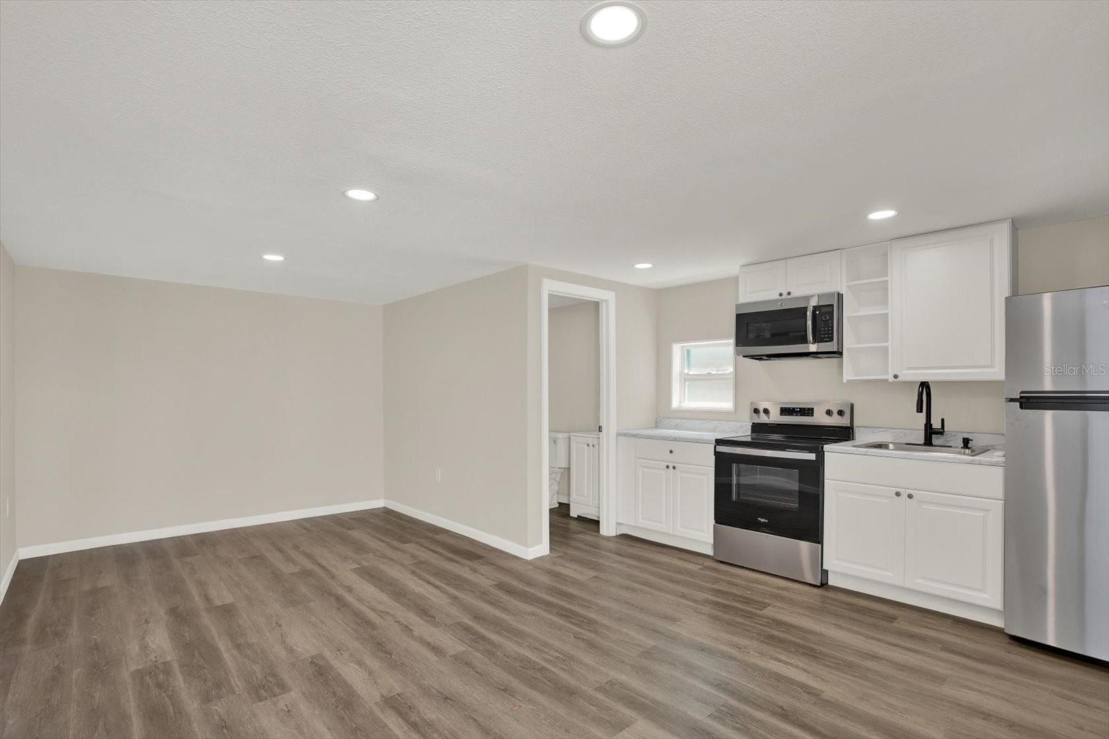 1621 7TH AVE N, ST PETERSBURG, FL, 33713