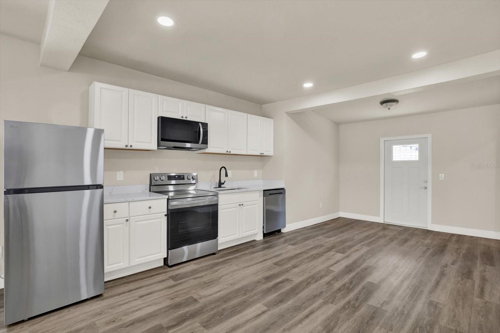 1621 7TH AVE N, ST PETERSBURG, FL, 33713