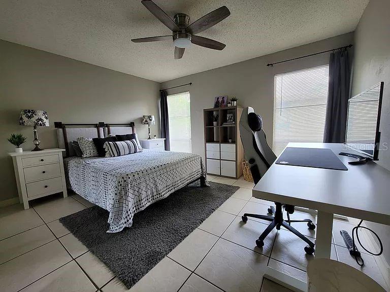 2811 SW ARCHER RD #V176, GAINESVILLE, FL, 32608