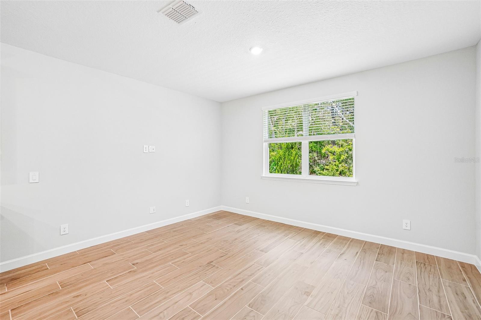 7524 DEER VALLEY CIRCLE, TAMPA, FL, 33635