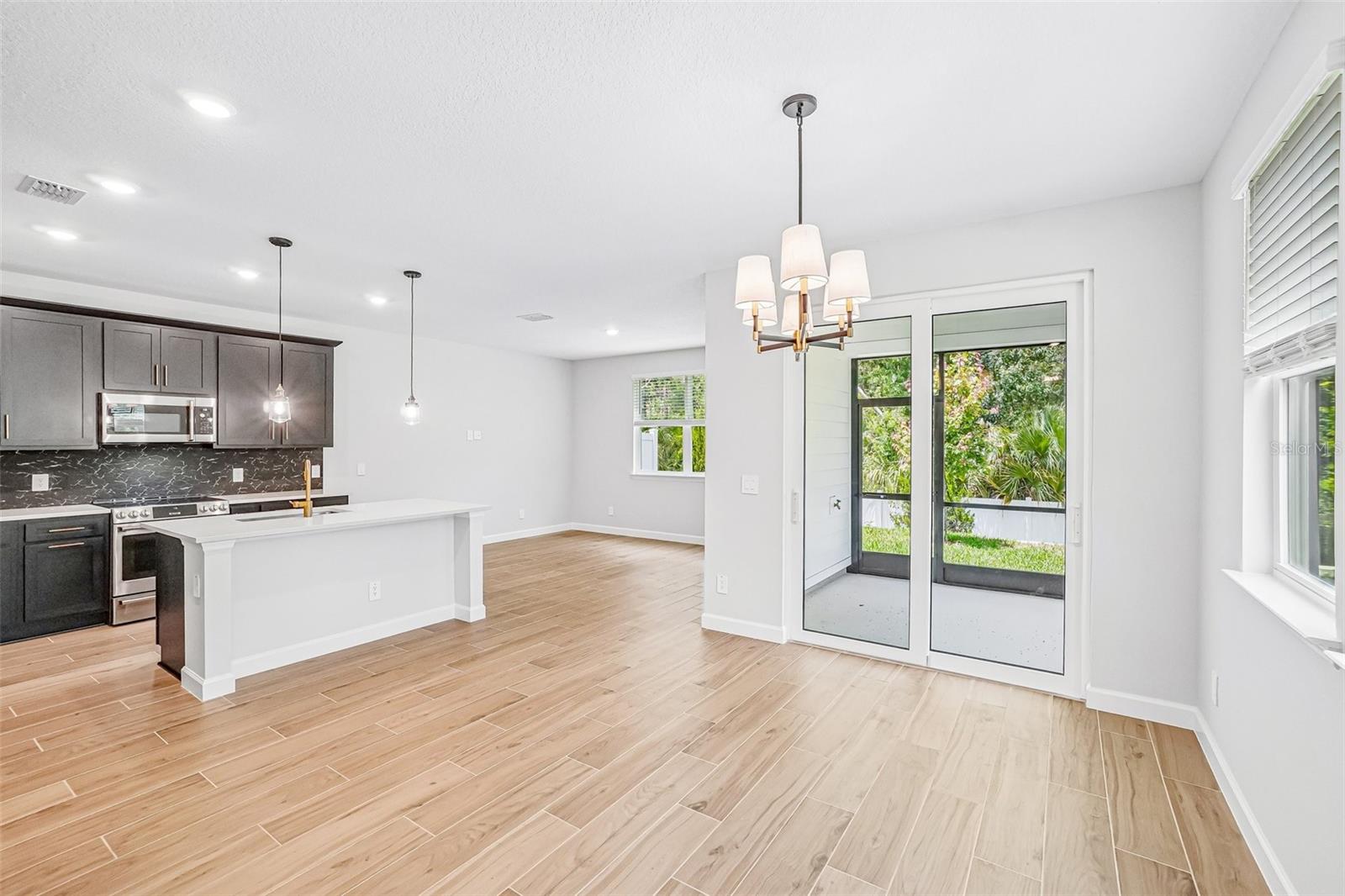 7524 DEER VALLEY CIRCLE, TAMPA, FL, 33635