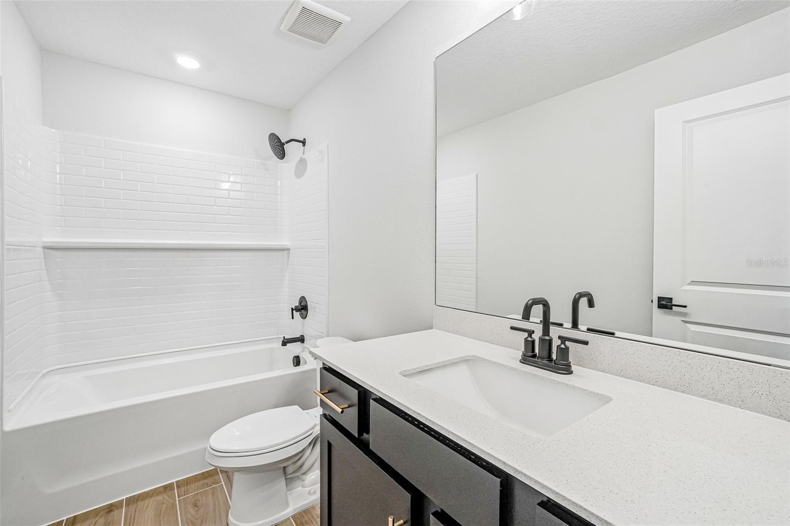 7524 DEER VALLEY CIRCLE, TAMPA, FL, 33635