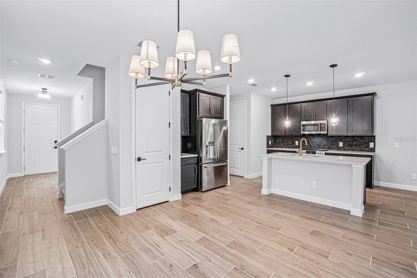 7524 DEER VALLEY CIRCLE, TAMPA, FL, 33635