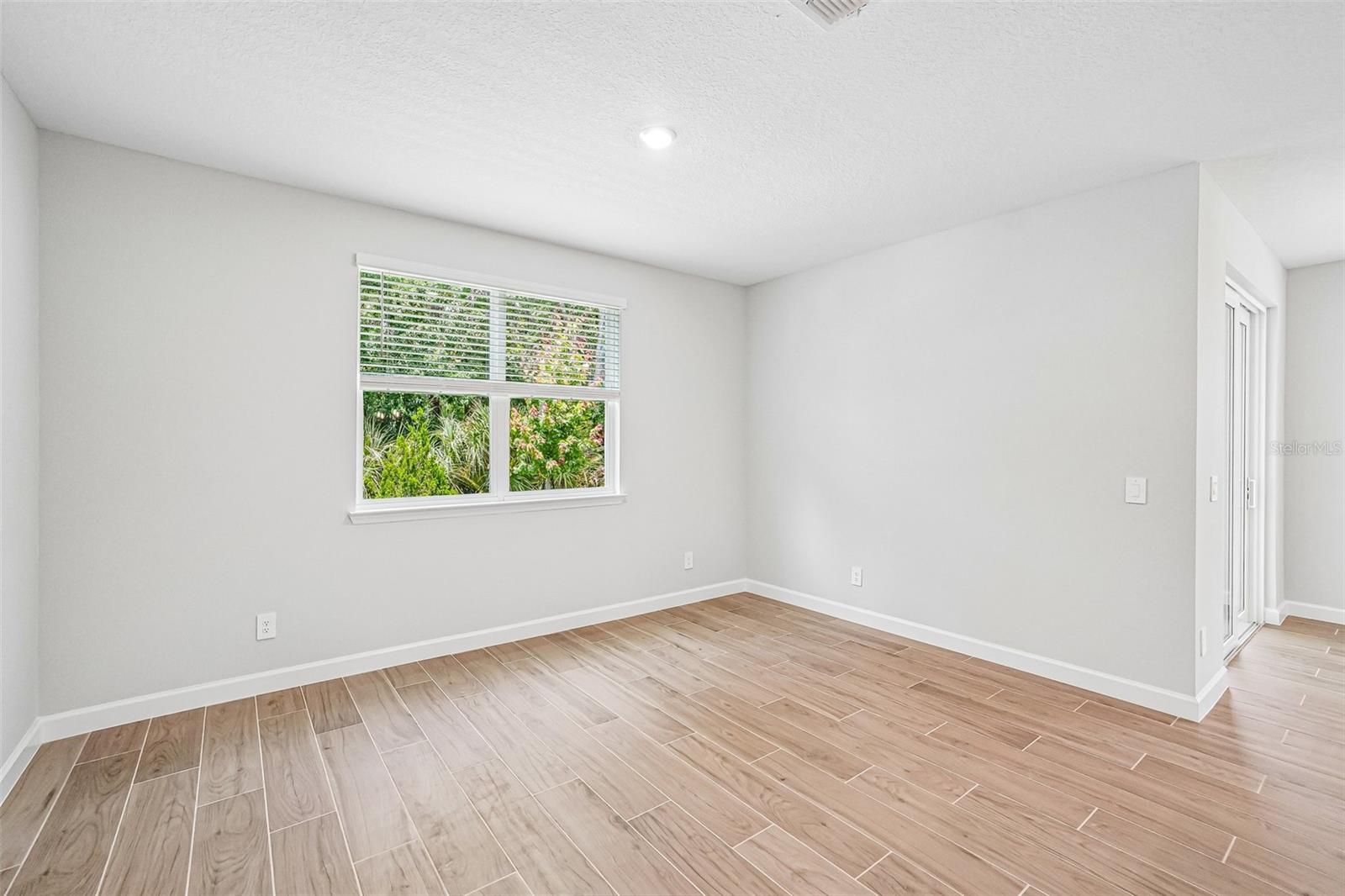 7524 DEER VALLEY CIRCLE, TAMPA, FL, 33635