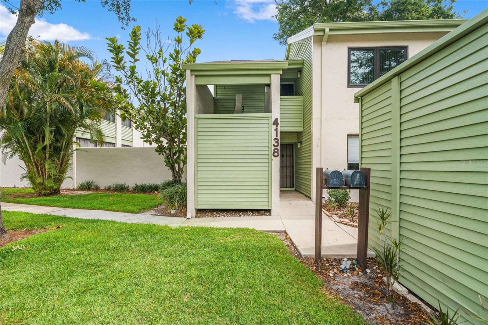 4138 PINELAKE LN #201, TAMPA, FL, 33618