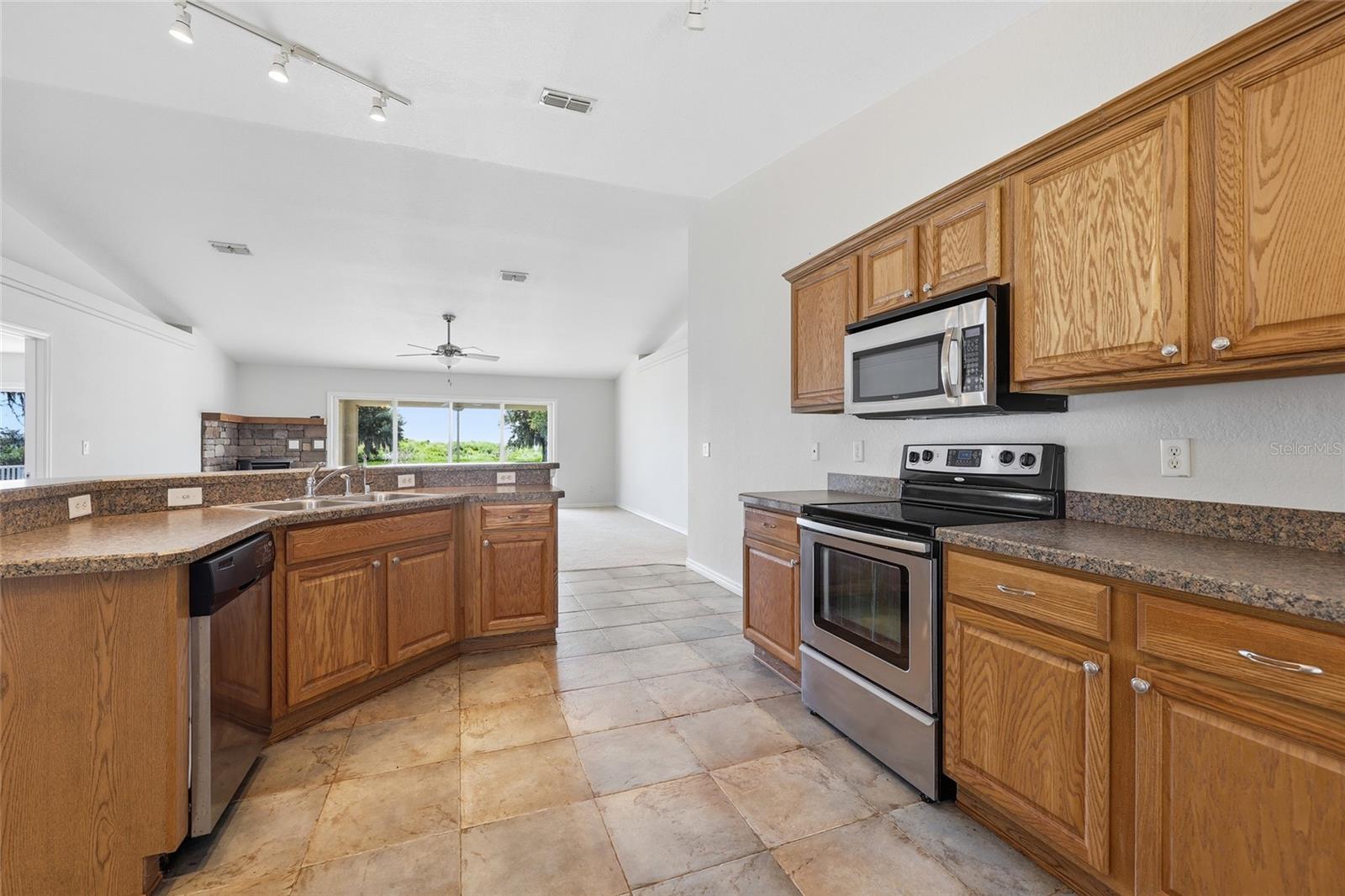 21395 NW 39TH CT, MICANOPY, FL, 32667