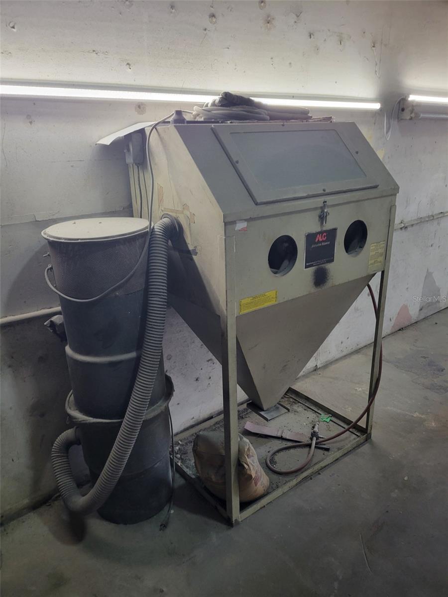 CENTRAL FLR COLLISION, BELLEVIEW, FL, 34420
