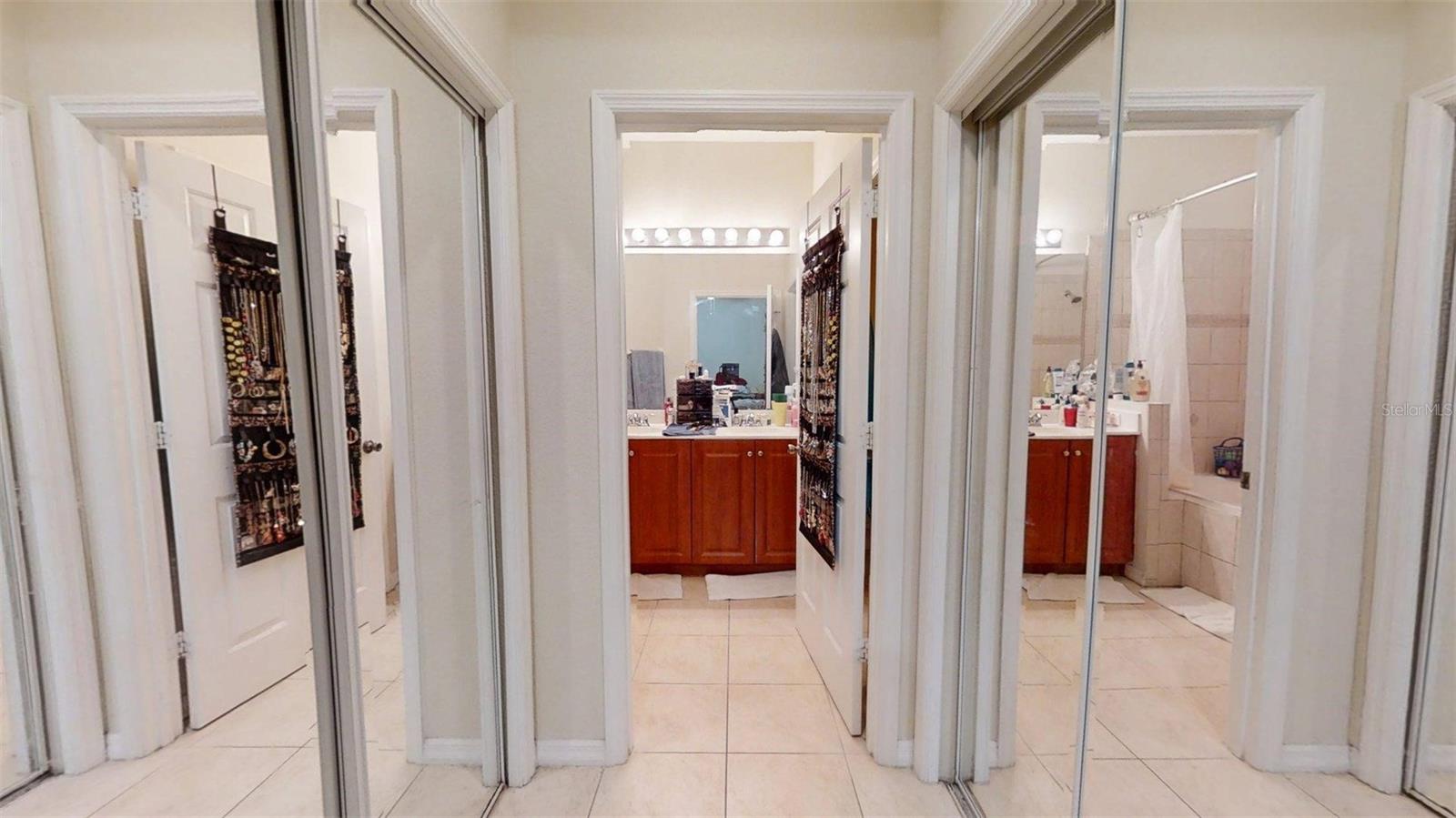 1370 PACIFIC RD, KISSIMMEE, FL, 34759