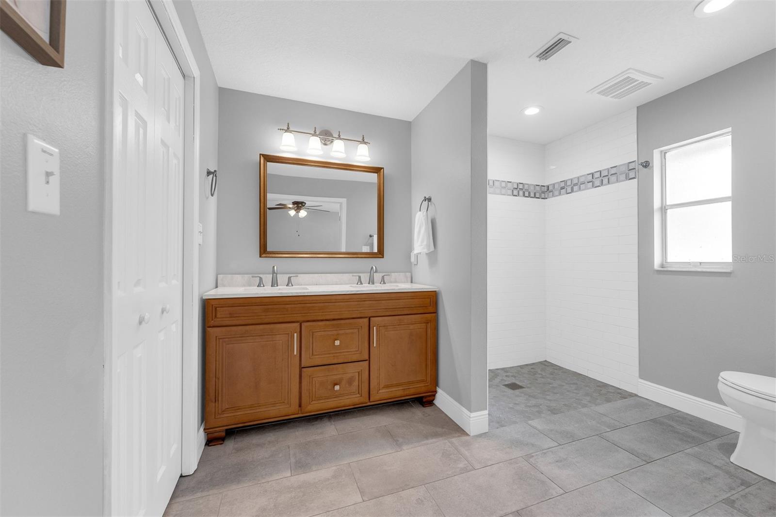 8874 ASPEN AVE, ORLANDO, FL, 32817