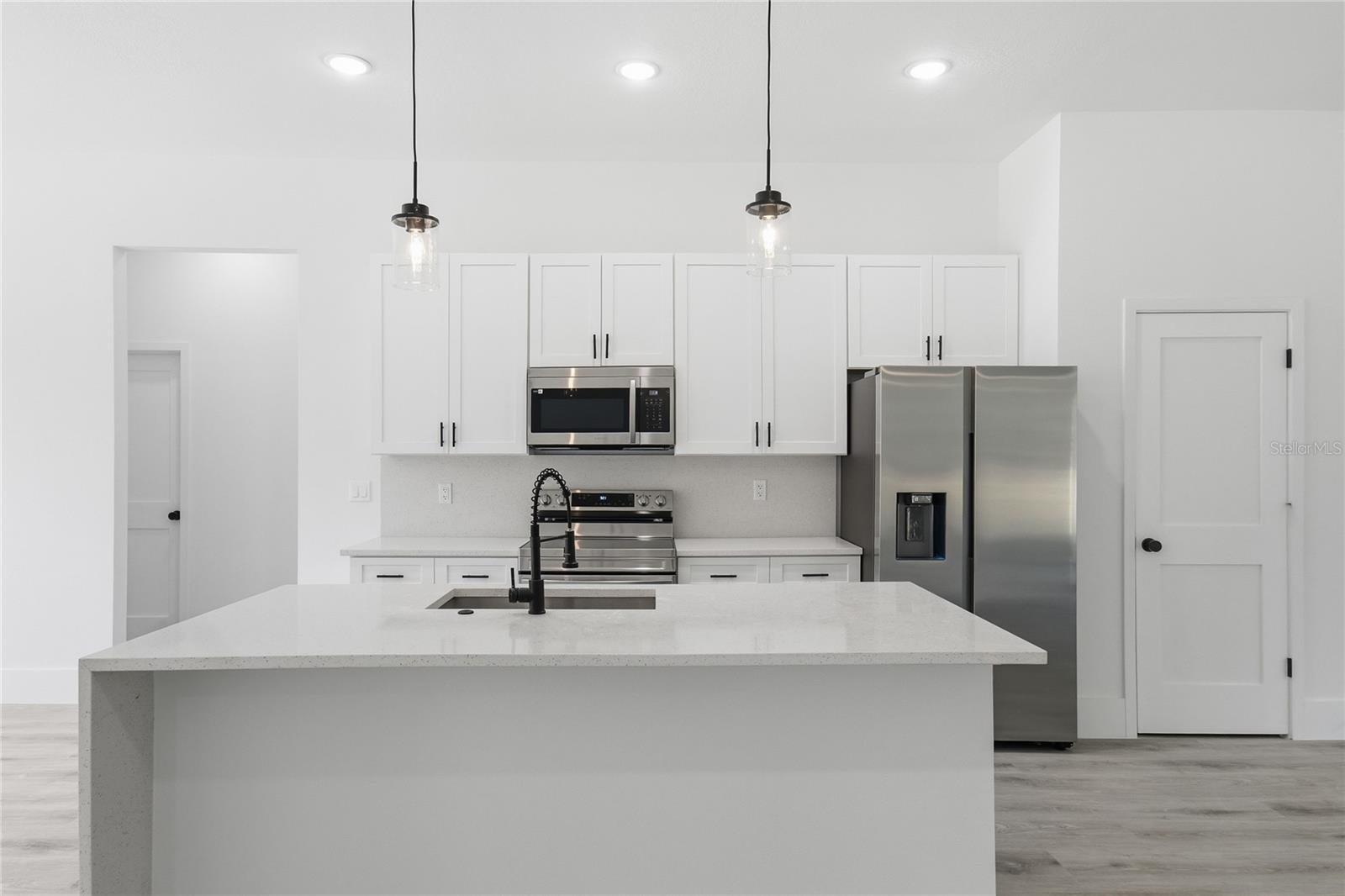 238 E CALDWELL DR, DUNNELLON, FL, 34434
