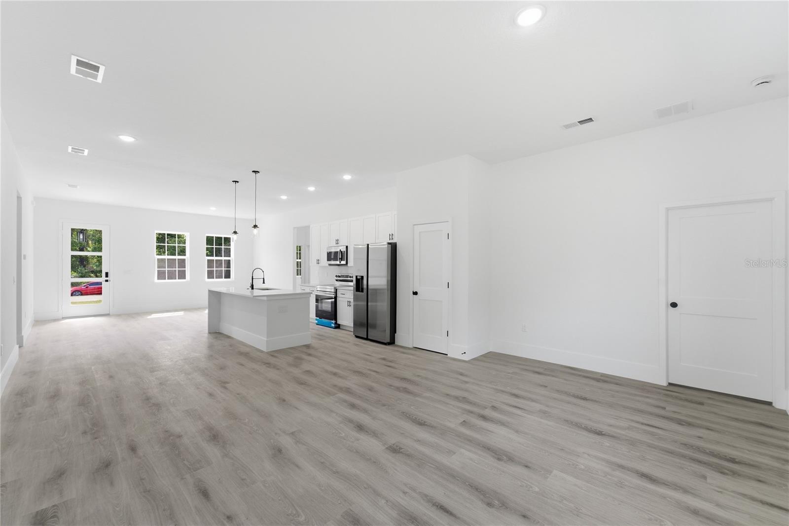 238 E CALDWELL DR, DUNNELLON, FL, 34434