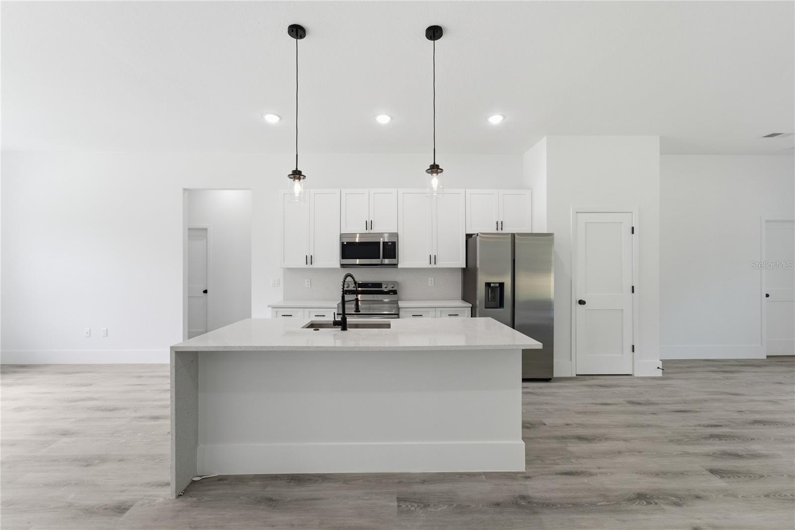 238 E CALDWELL DR, DUNNELLON, FL, 34434