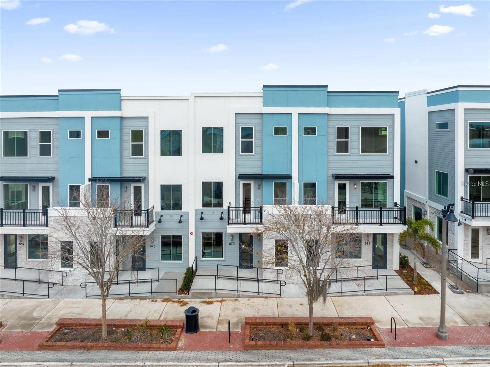 879 CITY WALK LN, OVIEDO, FL, 32765