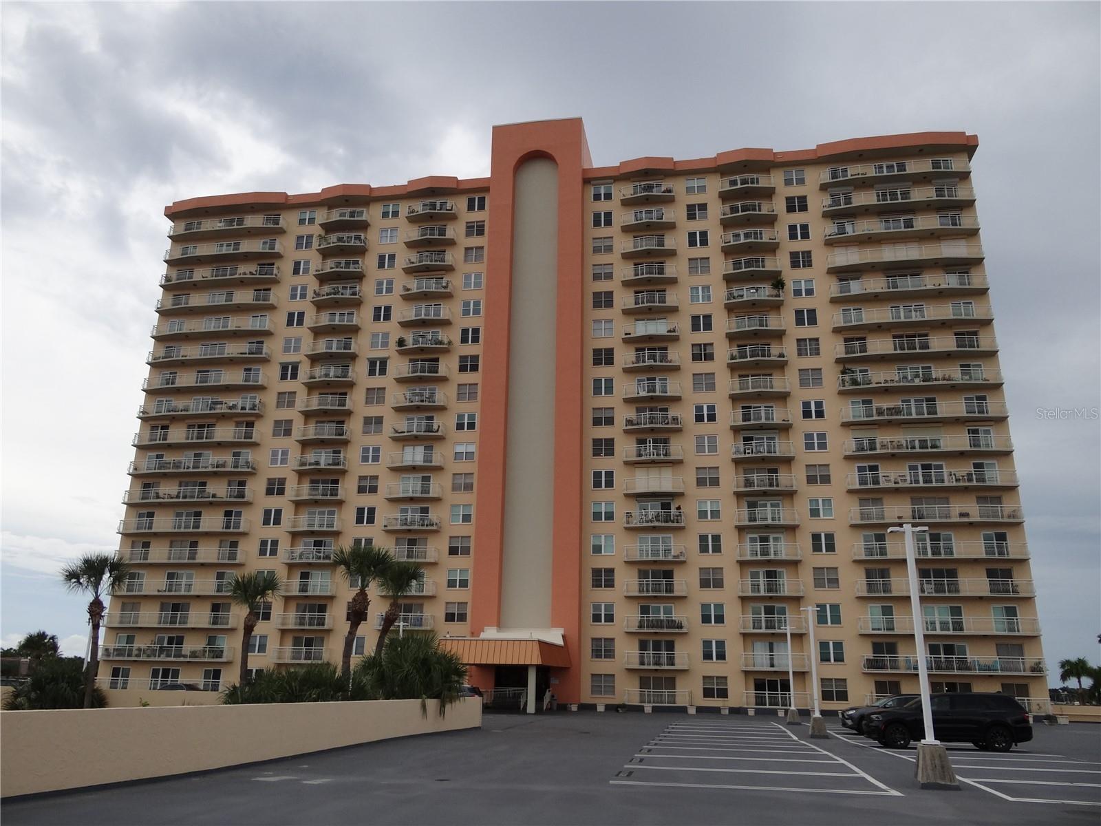 4900 BRITTANY DR S #305, ST PETERSBURG, FL, 33715