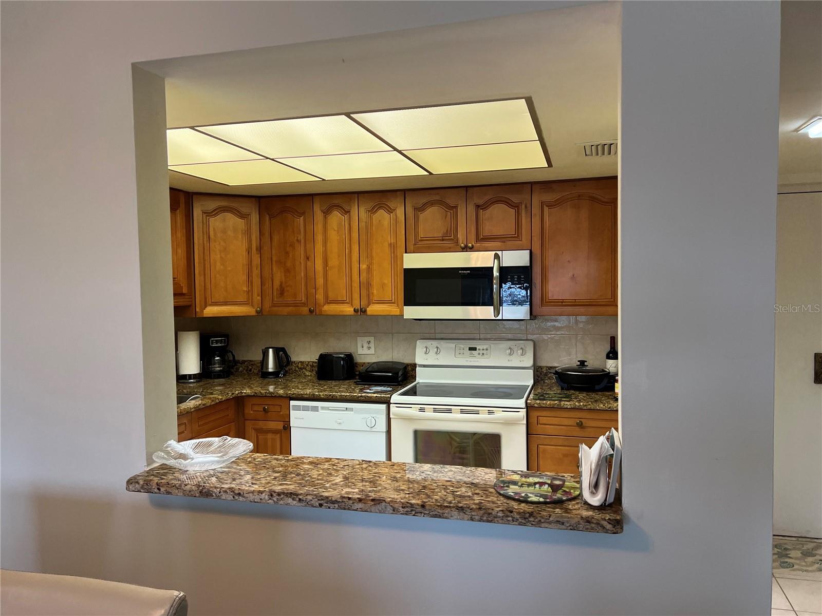 4900 BRITTANY DR S #305, ST PETERSBURG, FL, 33715
