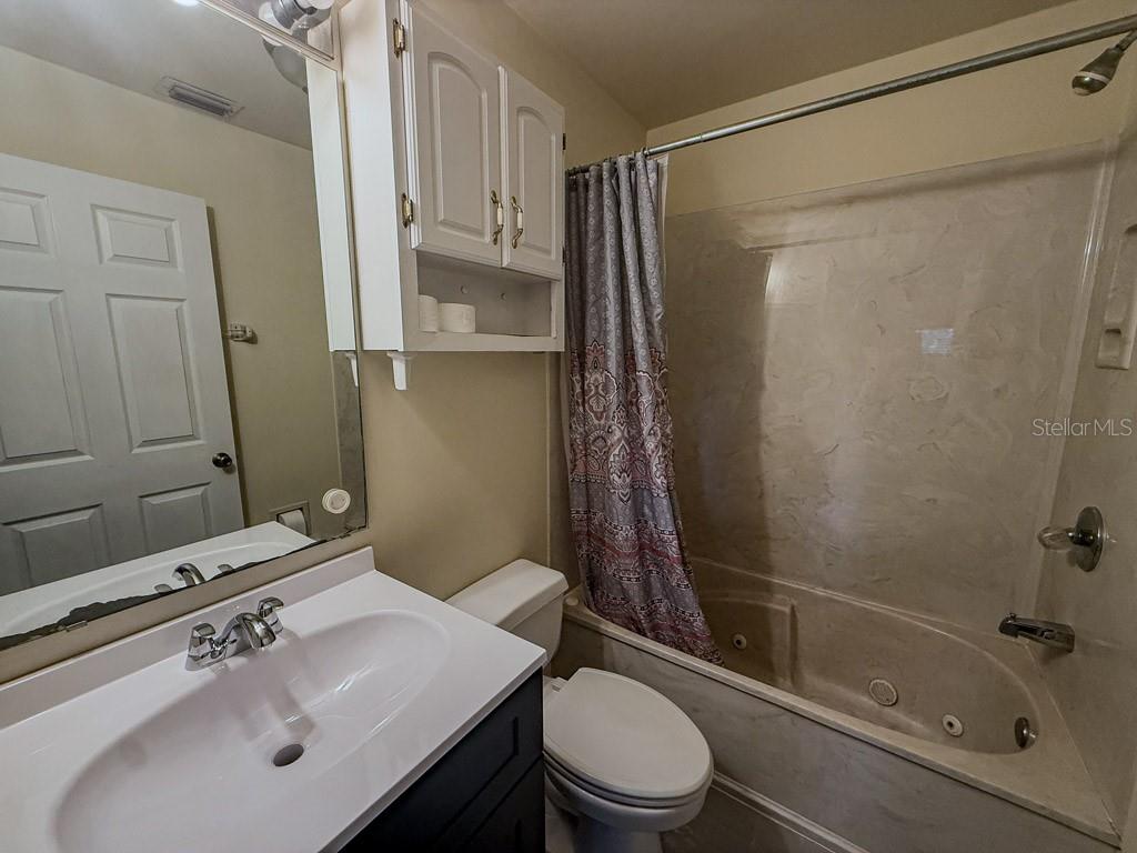 4002 SW COUNTY ROAD 18, FORT WHITE, FL, 32038