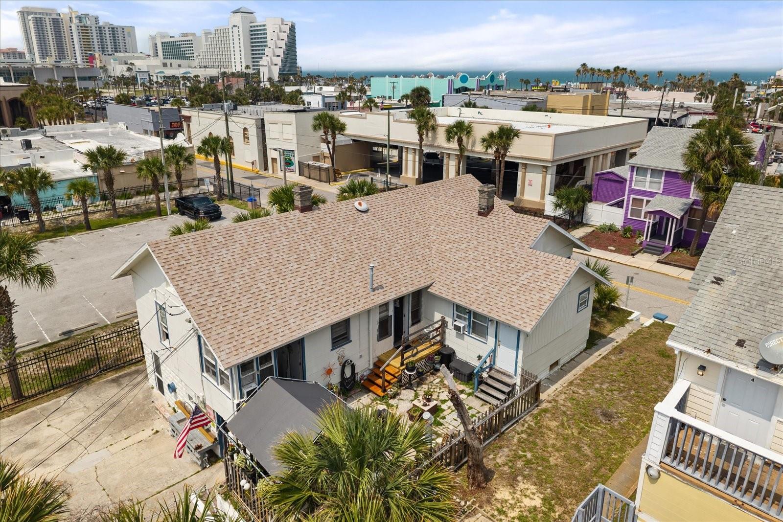 16 S GRANDVIEW AVE, DAYTONA BEACH, FL, 32118
