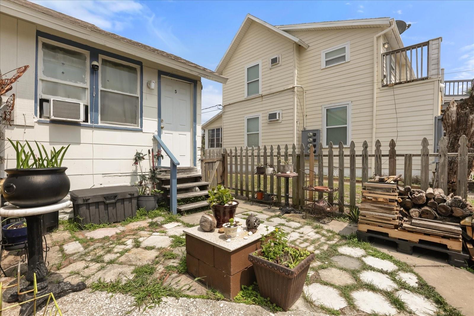 16 S GRANDVIEW AVE, DAYTONA BEACH, FL, 32118