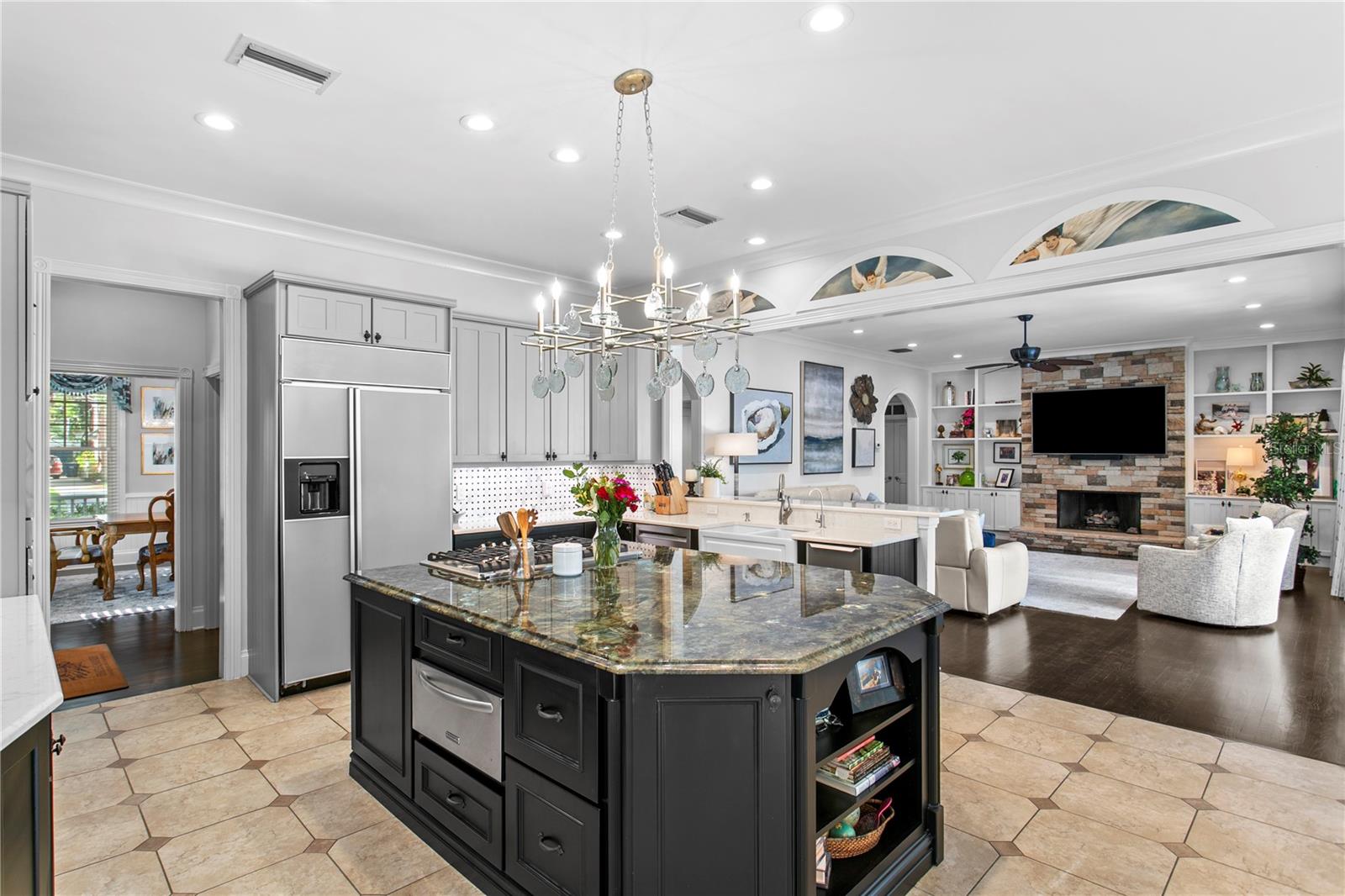 3126 W OAKLYN AVE, TAMPA, FL, 33609