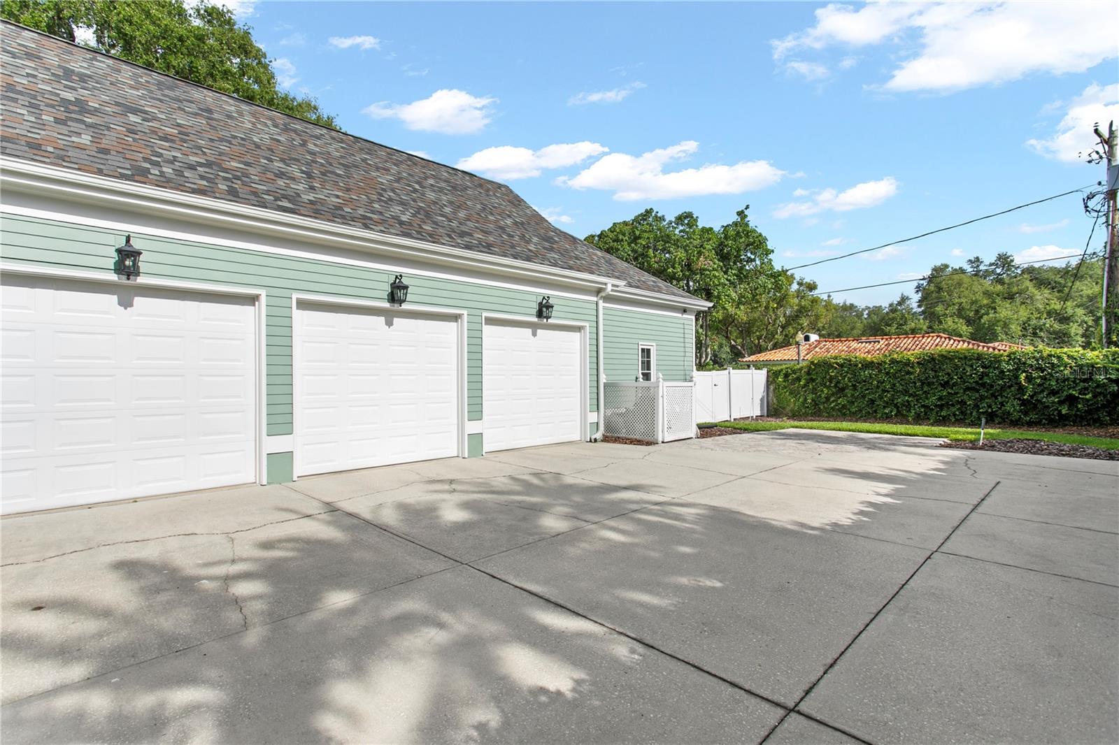 3126 W OAKLYN AVE, TAMPA, FL, 33609