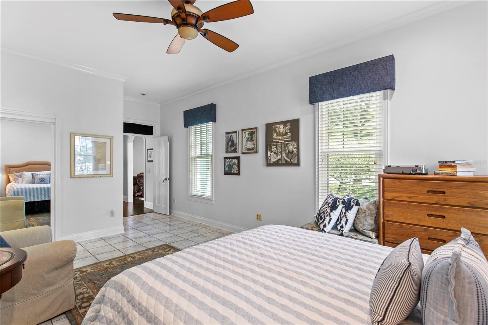 3126 W OAKLYN AVE, TAMPA, FL, 33609