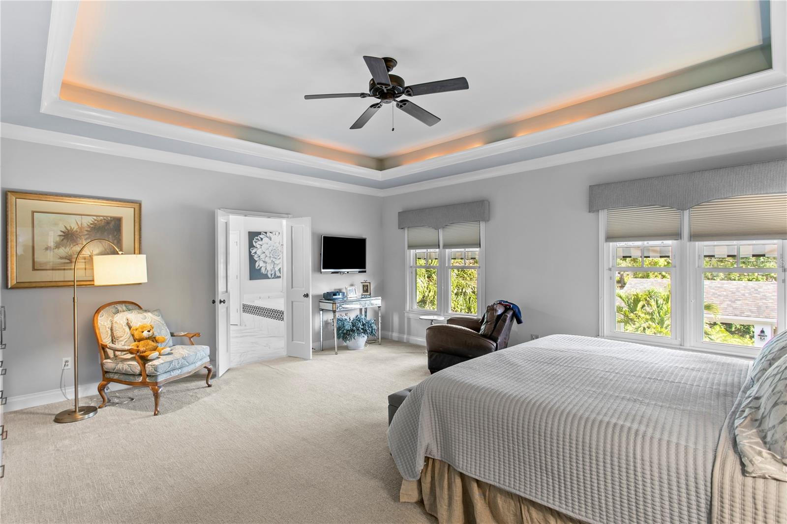 3126 W OAKLYN AVE, TAMPA, FL, 33609