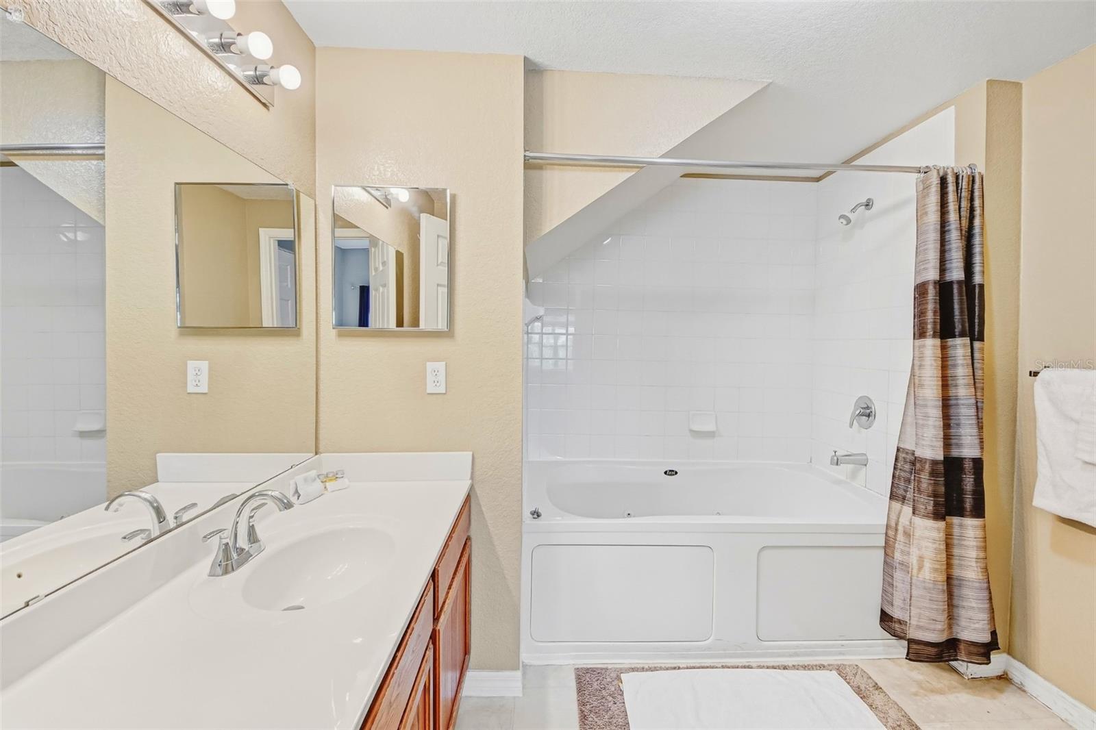 2610 LODI CIR #107, KISSIMMEE, FL, 34746
