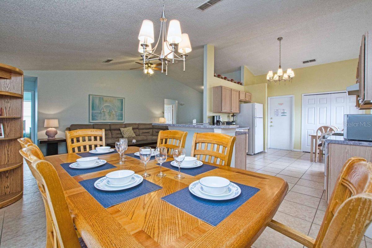 1529 INDIAN OAKS TRL, KISSIMMEE, FL, 34747