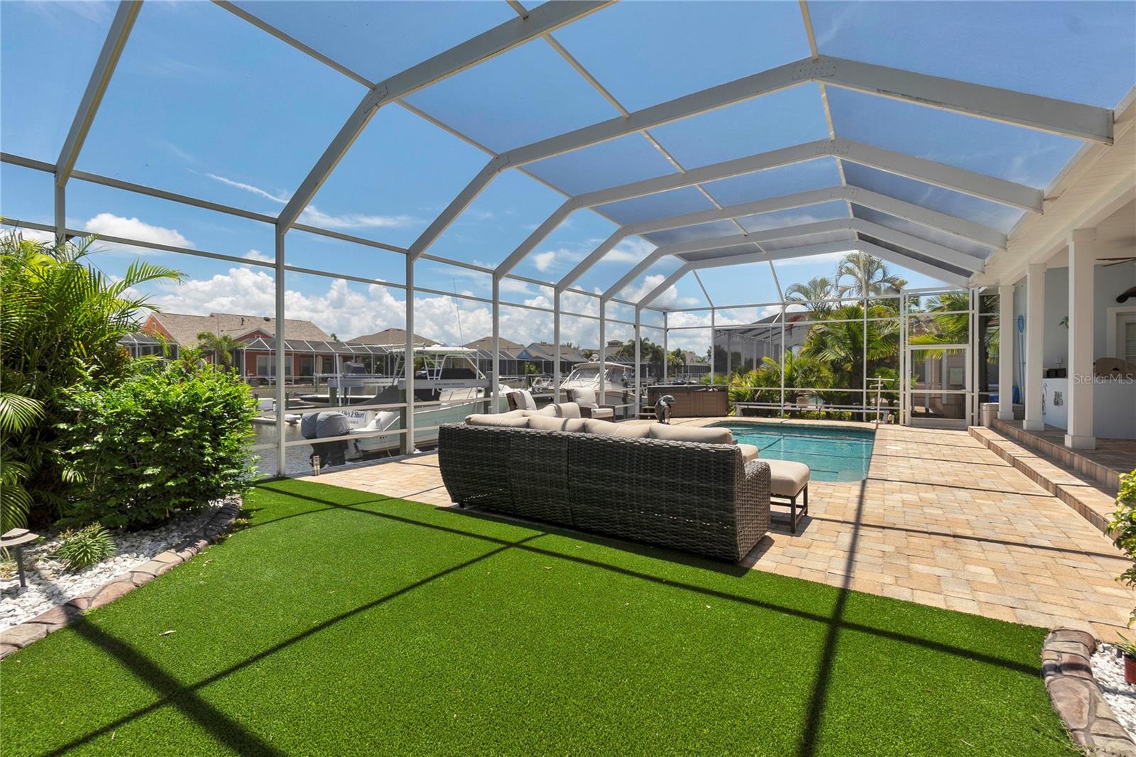 5727 SEA TROUT PL, APOLLO BEACH, FL, 33572